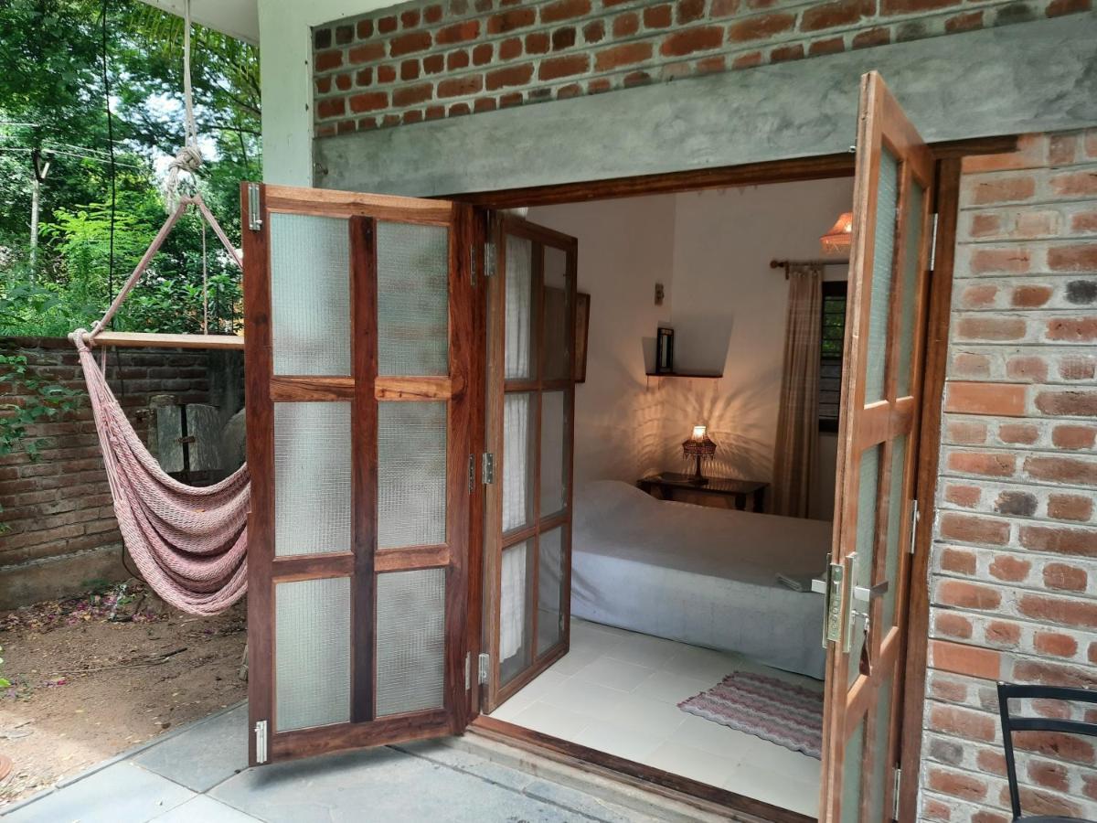 Isai Ambalam Guest House Pondicherry Exterior photo