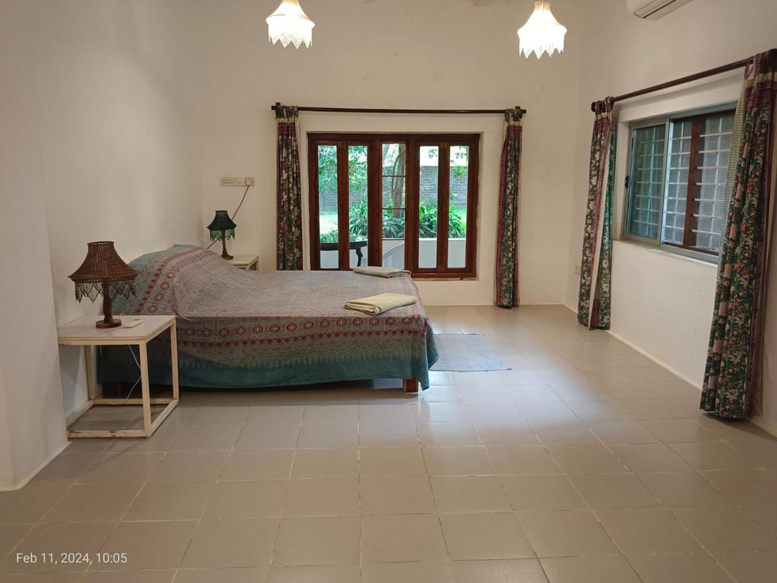 Isai Ambalam Guest House Pondicherry Exterior photo