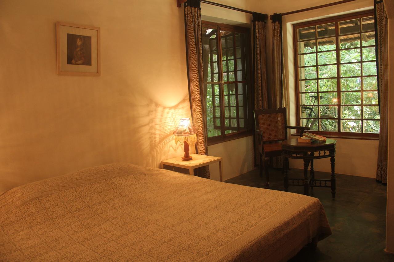 Isai Ambalam Guest House Pondicherry Exterior photo