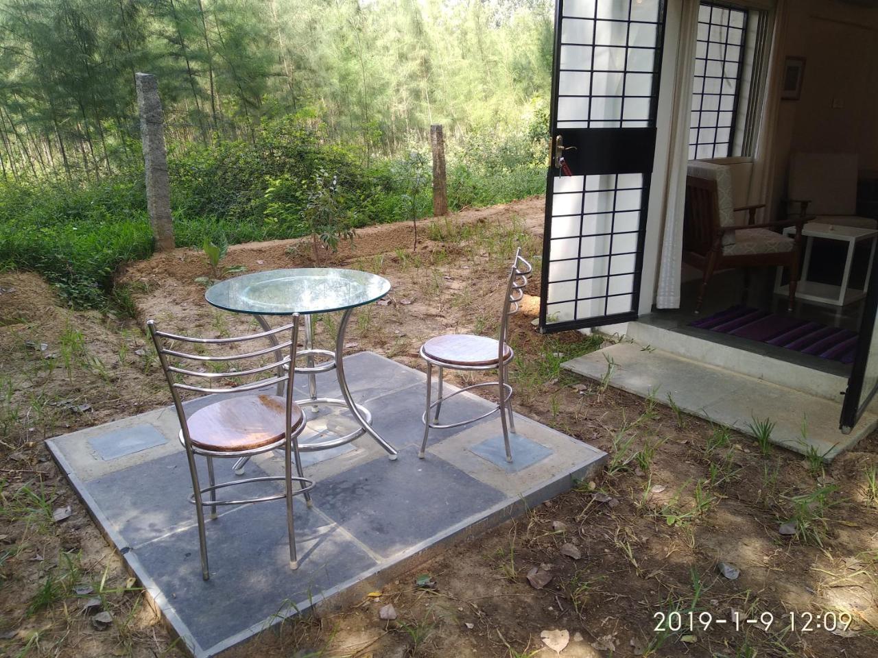 Isai Ambalam Guest House Pondicherry Exterior photo